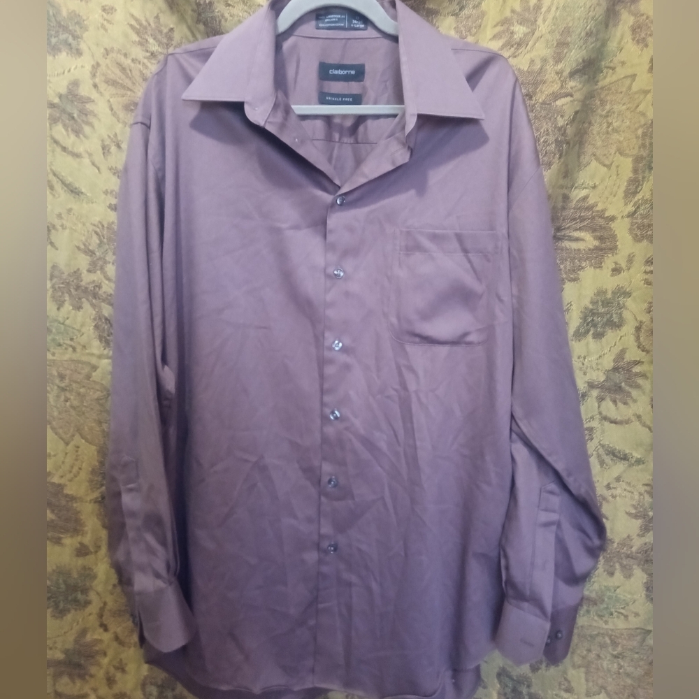 Handsome Claiborne Mens Mauve/Plum Wrinkle Free Button Down Dress Shirt Size XL